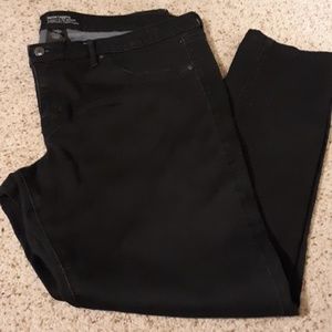 Skinny Black Denim Legging